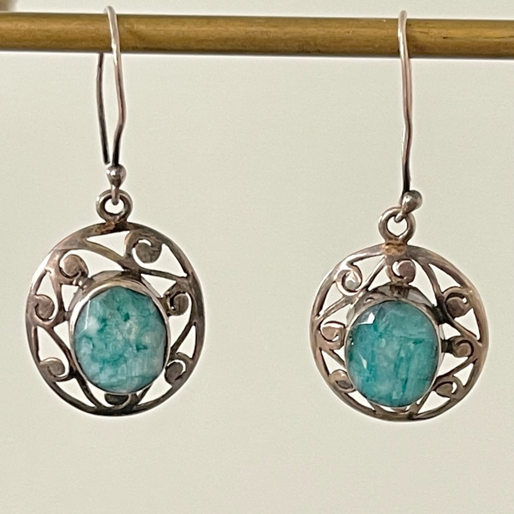 Natural Raw Emerald Handmade Earrings 925 Sterling Silver Filigree Boho Dangle
